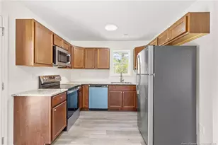 401 Cedric St, Fayetteville, NC 28303 - Photo 9