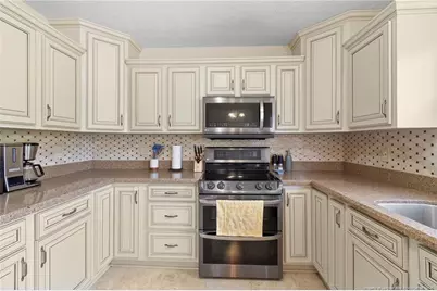 704 Fairbluff Drive, Hope Mills, NC 28348 - Photo 13