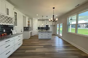 7194 Manassas St, Fayetteville, NC 28304 - Photo 3