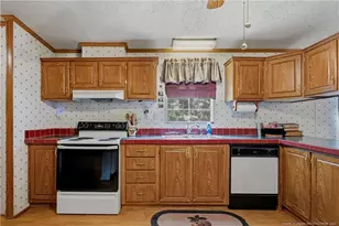 7307 Roslin Farm Rd, Hope Mills, NC 28348 - Photo 21