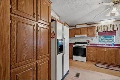 7307 Roslin Farm Road, Hope Mills, NC 28348 - Photo 19