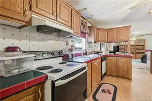 7307 Roslin Farm Rd, Hope Mills, NC 28348 - Photo 17