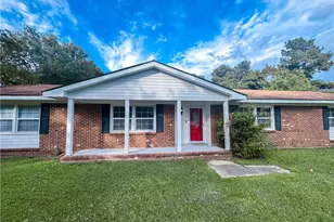 332 Rainier Dr, Fayetteville, NC 28314 - Photo 1