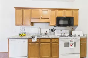 625 Marshtree Ln, Fayetteville, NC 28314 - Photo 11