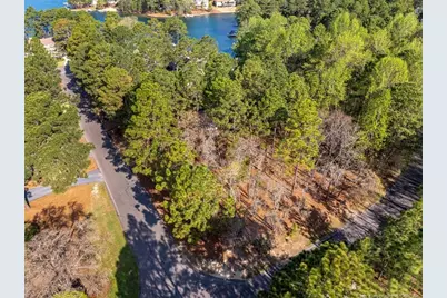 118 Otter Drive, West End, NC 27326 - Photo 11