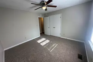 5901 Watercrest Ct, Fayetteville, NC 28304 - Photo 15