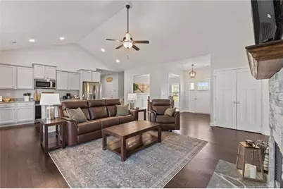 5651 Toby Place Road, Stedman, NC 28391 - Photo 11