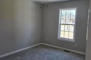 3420 Green Valley Rd, Fayetteville, NC 28311 - Photo 15