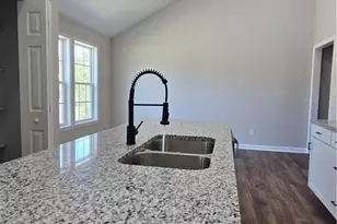 3420 Green Valley Rd, Fayetteville, NC 28311 - Photo 11