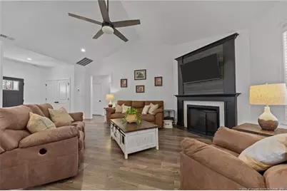 30220 W Lake Drive, Wagram, NC 28396 - Photo 13