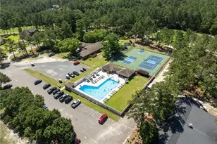30220 W Lake Dr, Wagram, NC 28396 - Photo 37