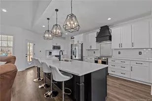 30220 W Lake Dr, Wagram, NC 28396 - Photo 5