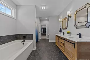 30220 W Lake Dr, Wagram, NC 28396 - Photo 19