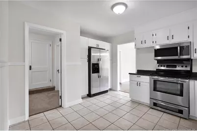 210 W 21st Street N, Lumberton, NC 28358 - Photo 13