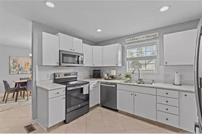 355 Woodgreen Drive, Aberdeen, NC 28315 - Photo 17