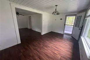 307 S Cedar St, Rowland, NC 28383 - Photo 5