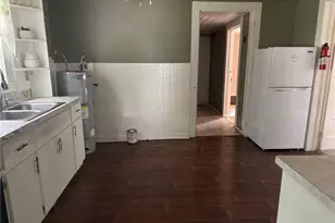 307 S Cedar St, Rowland, NC 28383 - Photo 9