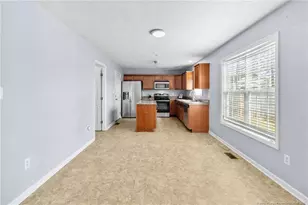 9008 Grouse Run Ln, Fayetteville, NC 28314 - Photo 11