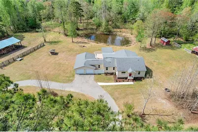 802 Bladen Circle, Fayetteville, NC 28312 - Photo 5