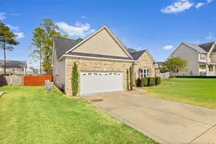 2713 De Koven Dr, Fayetteville, NC 28306 - Photo 3