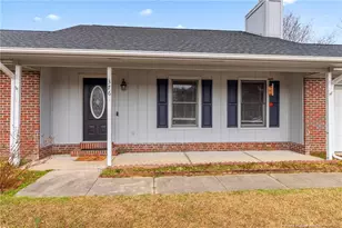 376 Woodberry Cir, Raeford, NC 28376 - Photo 5