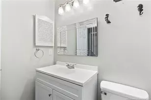 376 Woodberry Cir, Raeford, NC 28376 - Photo 23