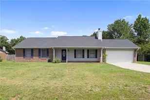 376 Woodberry Cir, Raeford, NC 28376 - Photo 1