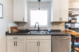 1908 Green Cir, Fayetteville, NC 28304 - Photo 5