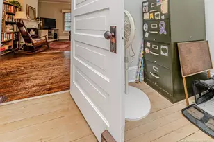 311 W Cross St, Sanford, NC 27330 - Photo 13