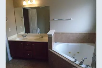 1830 Balmoral Drive #201, Fayetteville, NC 28304 - Photo 5