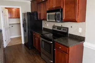 1830 Balmoral Dr, Fayetteville, NC 28304 - Photo 3