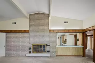 220 Vivian Dr, Fayetteville, NC 28311 - Photo 11