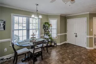 3613 Woodcliff Dr, Lumberton, NC 28358 - Photo 15