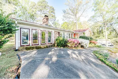 820 Primrose Lane, Sanford, NC 27330 - Photo 3