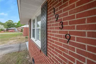 1939 Crestview Dr, Fayetteville, NC 28304 - Photo 5