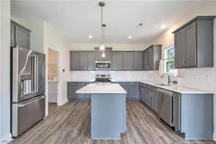 124 Nairn St, Fayetteville, NC 28311 - Photo 11