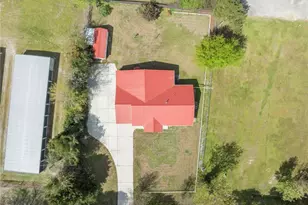 344 S 4th St, Saint Pauls, NC 28384 - Photo 31