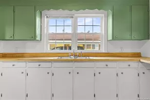 106 County Ave, Dunn, NC 28334 - Photo 9