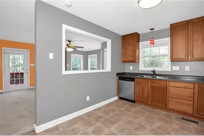 412 Mangum Court, Fayetteville, NC 28314 - Photo 7