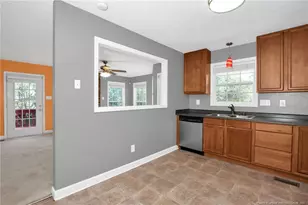 412 Mangum Ct, Fayetteville, NC 28314 - Photo 7