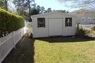 2705 N Rowland Ave, Lumberton, NC 28358 - Photo 11