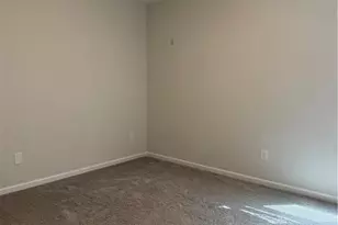 12 S Dakota Ct, Spring Lake, NC 28390 - Photo 11