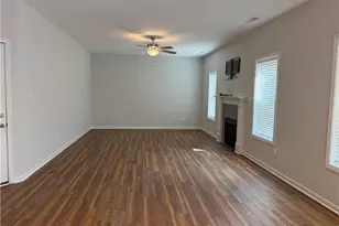 12 S Dakota Ct, Spring Lake, NC 28390 - Photo 3