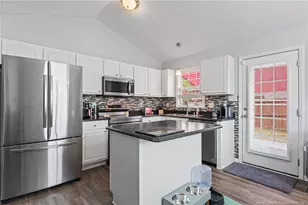 122 Raymond St, Raeford, NC 28376 - Photo 11