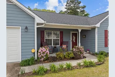 122 Raymond Street, Raeford, NC 28376 - Photo 5