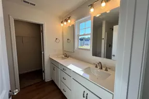 512 Bartley St, Vass, NC 28394 - Photo 19