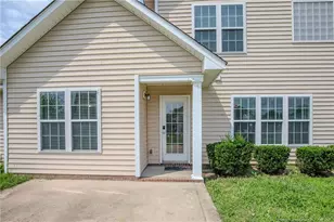 554 Thorncliff Dr, Raeford, NC 28376 - Photo 5