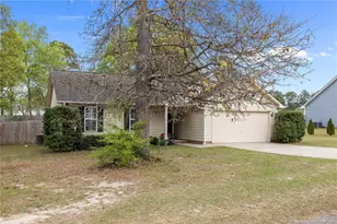 236 Proclamation Dr, Raeford, NC 28376 - Photo 3