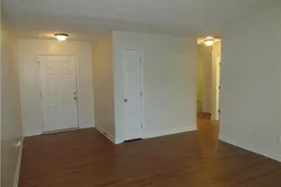 2212 Cliff Swallow Drive, Fayetteville, NC 28306 - Photo 5