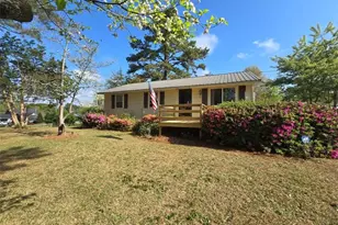 219 E Clinton Rd, Autryville, NC 28318 - Photo 1